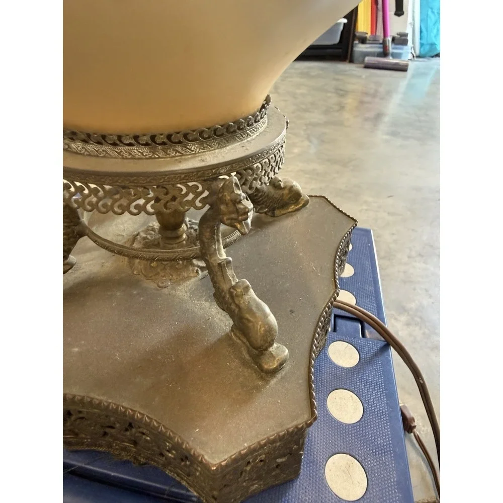 Estate Victorian Handpainted Porcelain Lamp with Gold Trim and Metal‎ Base Works